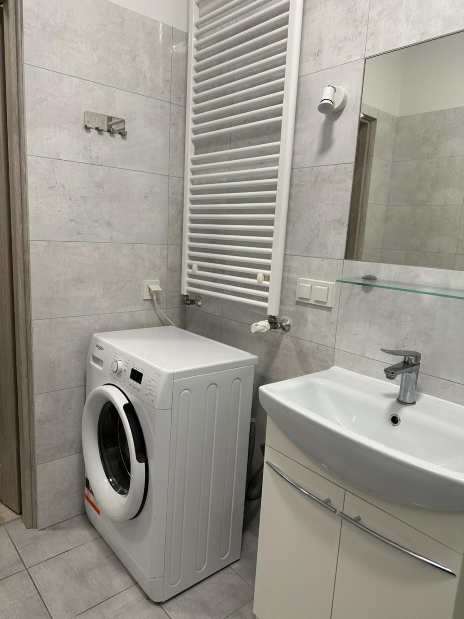 Apartament Wola City Link 4 * Warszawa